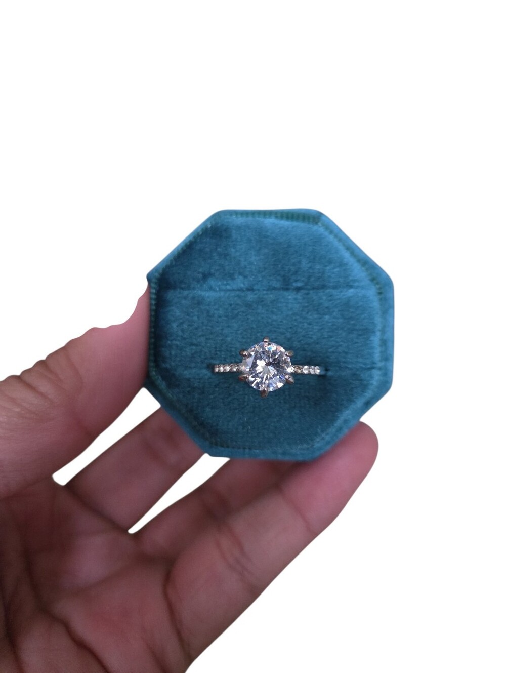 Size 8.5 Dazzling Round Cut Solitaire Engagement Ring in Silver with Pavé Band